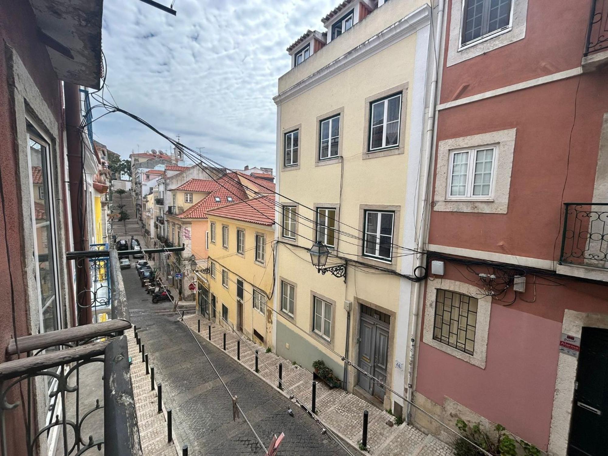 Typical Bica Apartment Lisboa Extérieur photo
